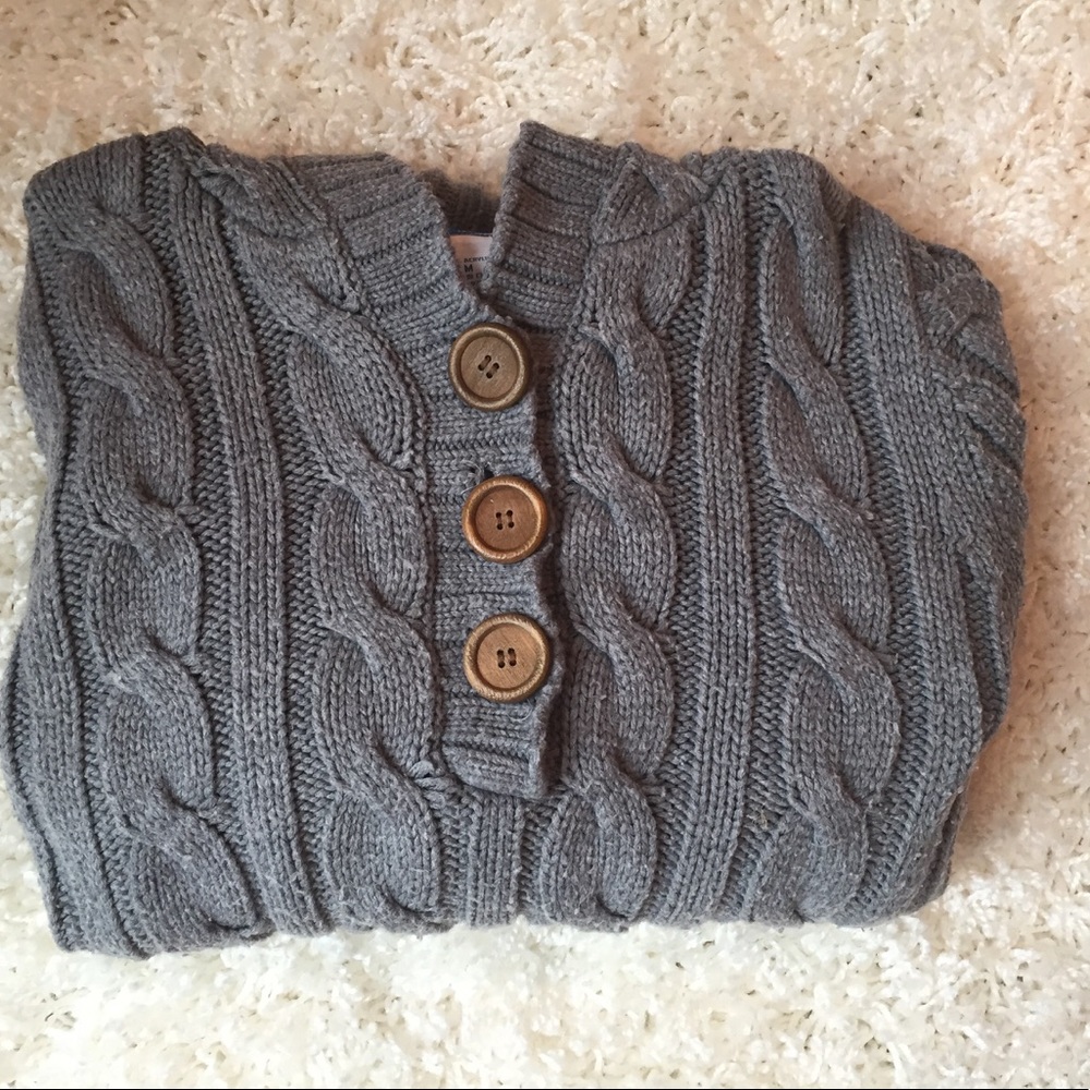 Gray Braided Hooded Sweater